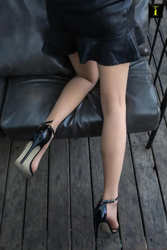 [IESS异思趣向] 2019.11.28 丝享家627:小小《小小的黑色皮裙》 - IESS